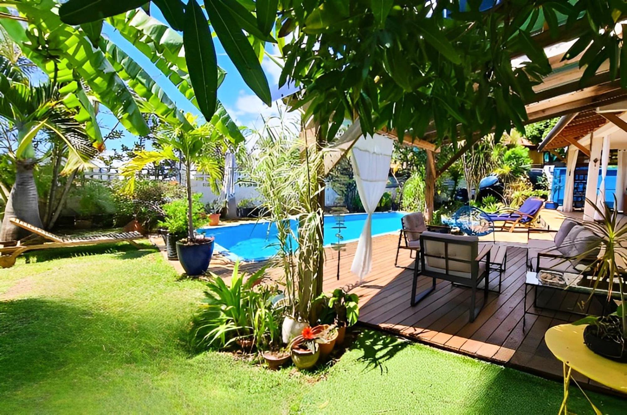 Ti Case Fleurie * Piscine * Jardin Tropical แซ็งต์-เลอ ภายนอก รูปภาพ